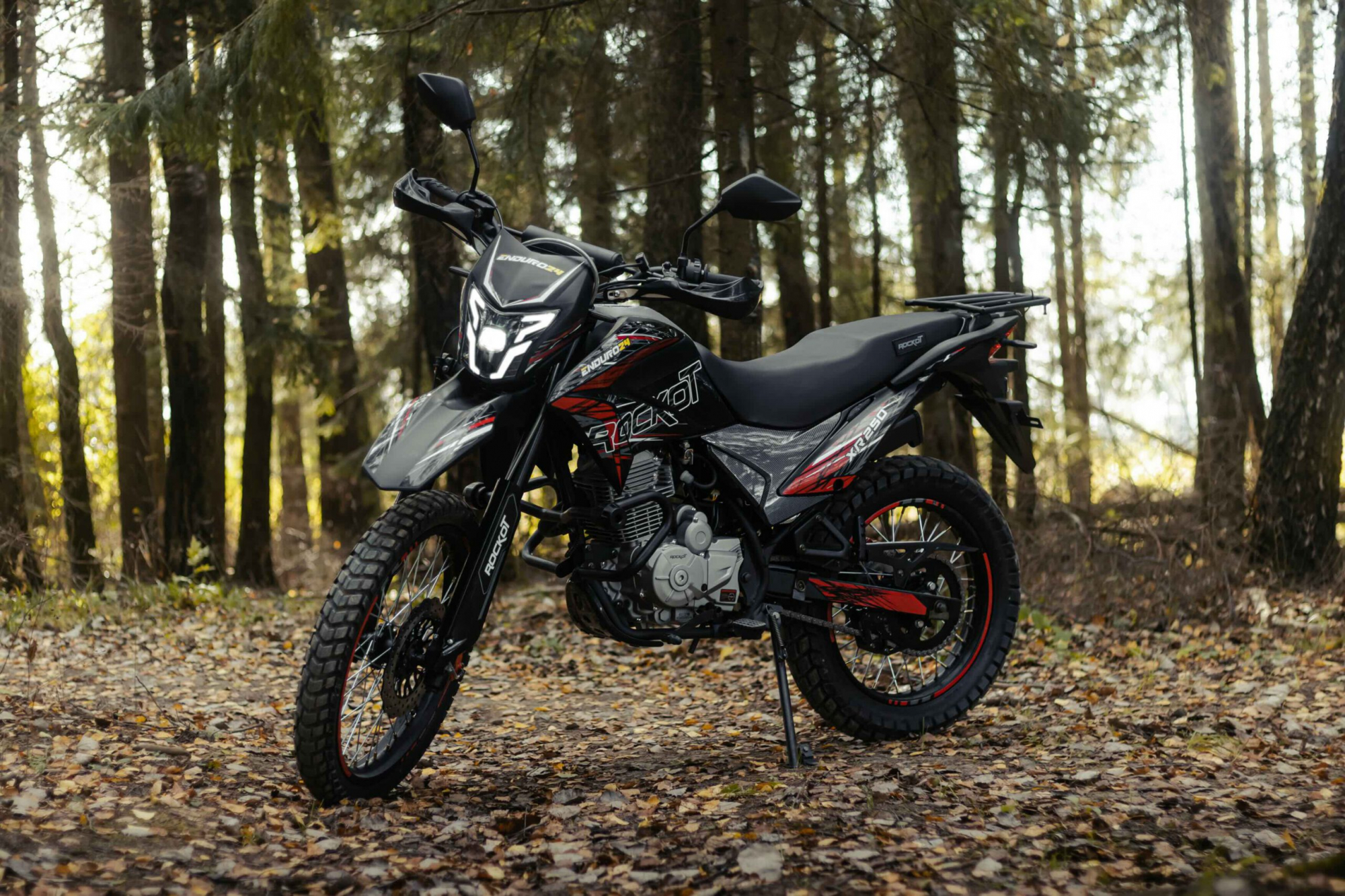Rockot XR250 с ПТС, черный/красный