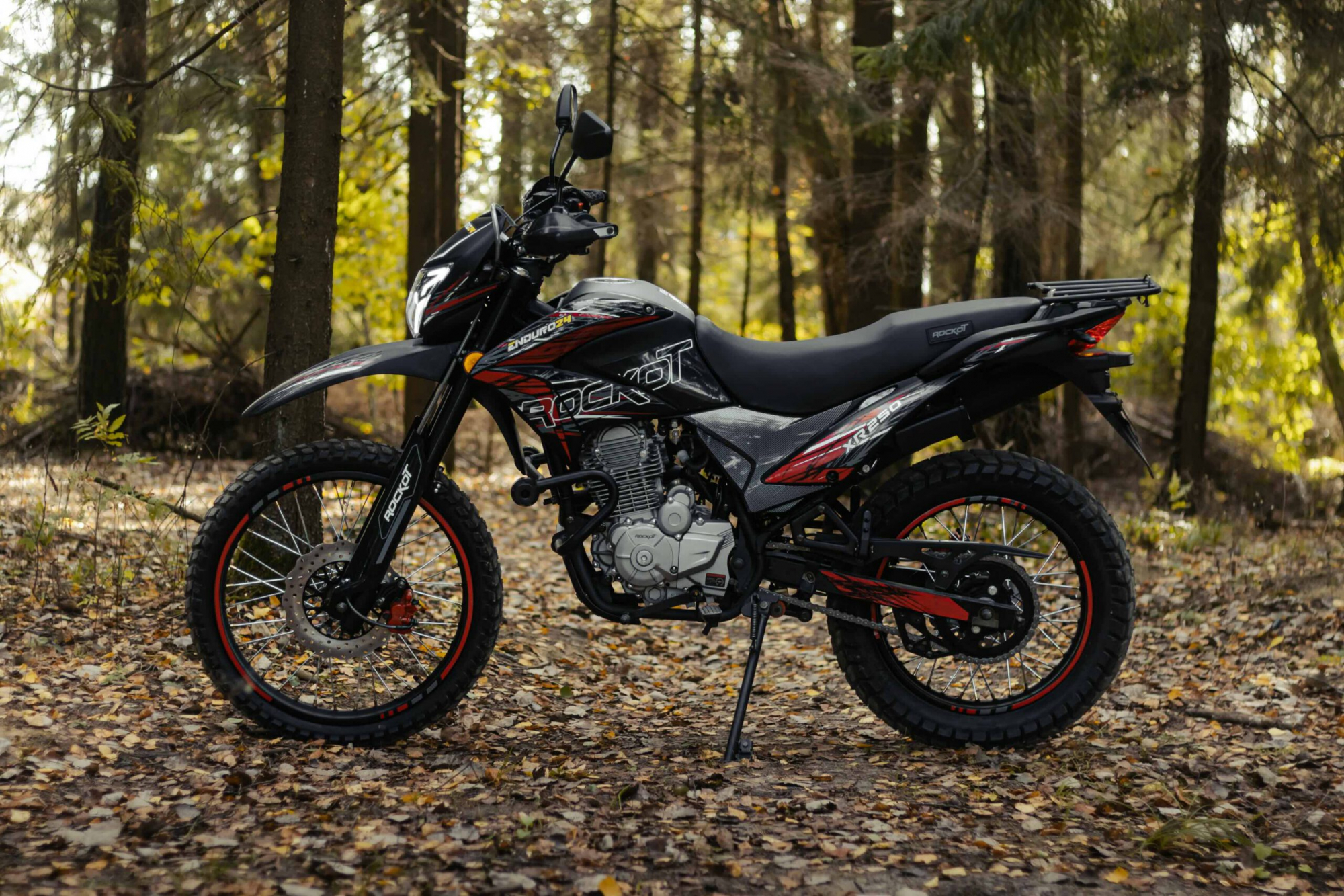 Rockot XR250 с ПТС, черный/красный